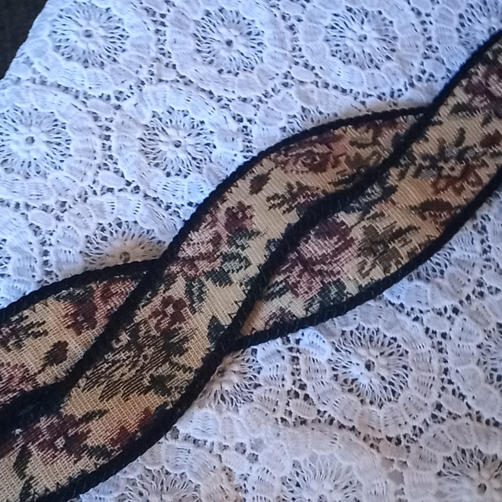 Tan Floral Tapestry Belt w/Black Leather Backing